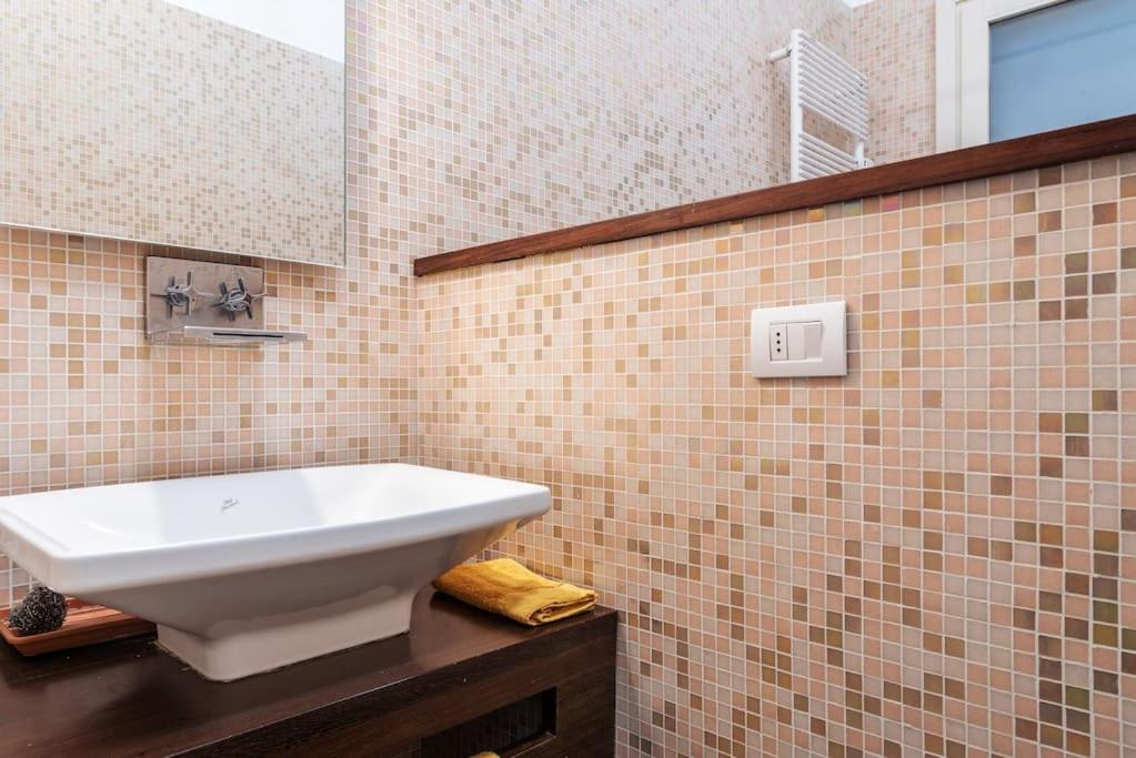 Orazio Flexyrent Apartment Milano Ngoại thất bức ảnh